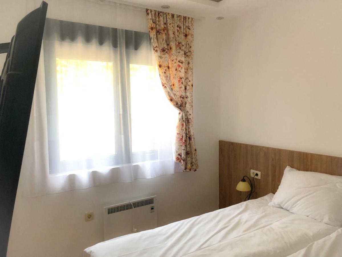 Apartment S23 *